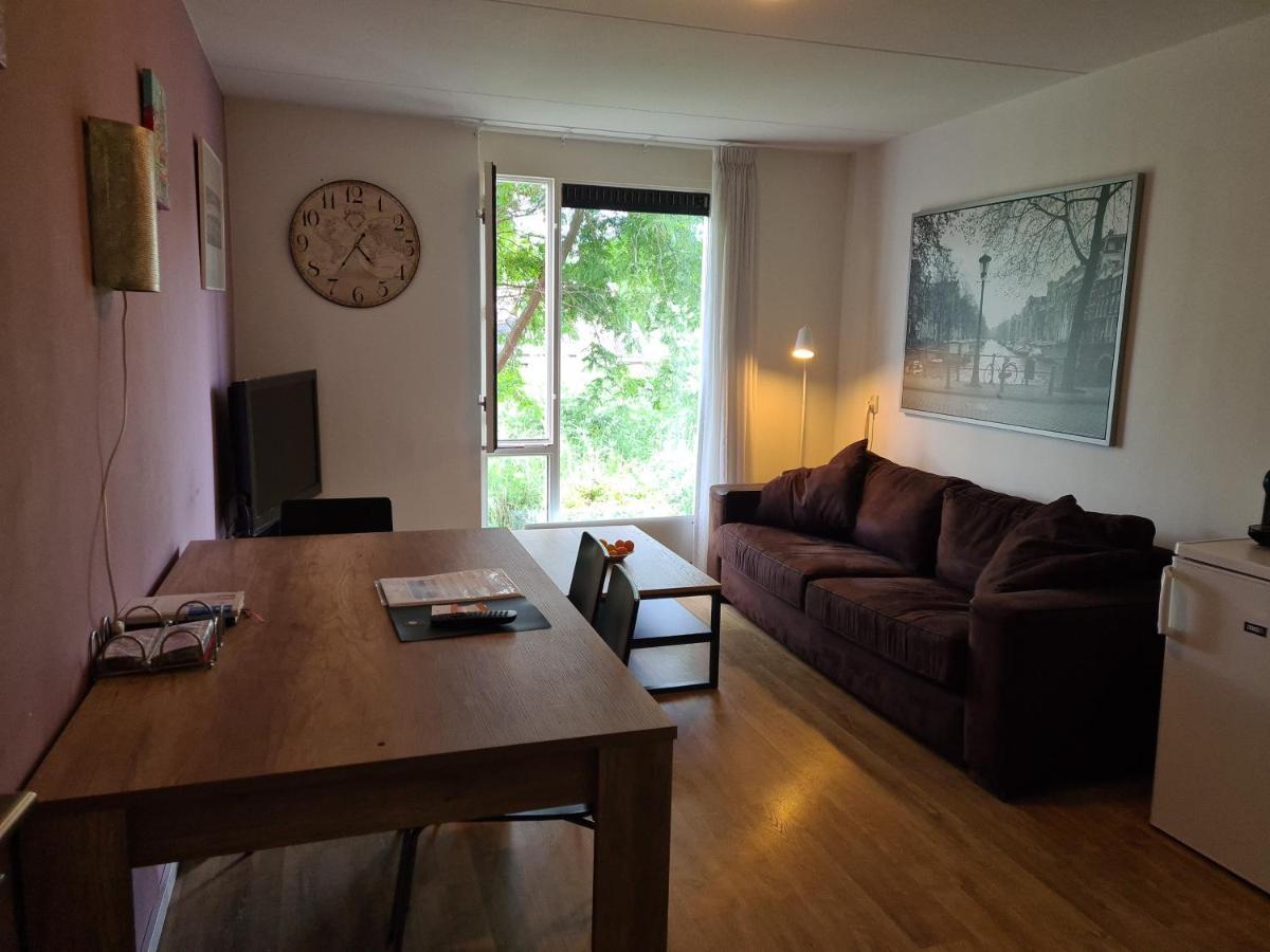 Johan'S B&B, Dakterras & Goedkoop Parkeren - Sinds 2014 Amszterdam Kültér fotó