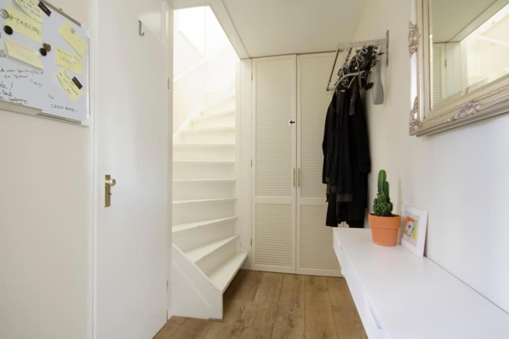 Johan'S B&B, Dakterras & Goedkoop Parkeren - Sinds 2014 Amszterdam Kültér fotó